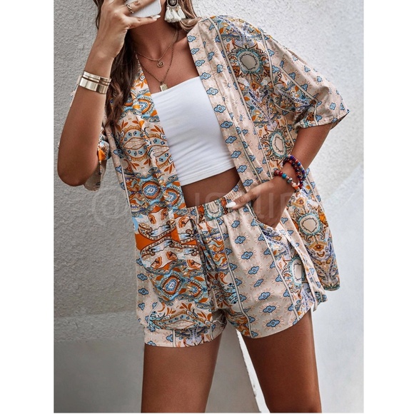 2 Piece Set: Beige Printed Kimono Shirt and Shorts - Picture 4 of 7